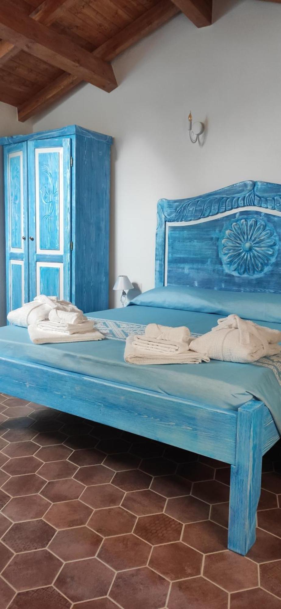 Regnos Altos Boutique Rooms ボーザ 部屋 写真